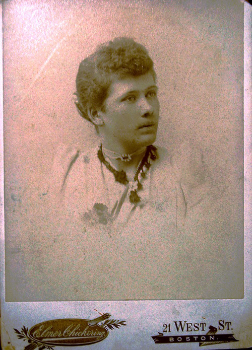 Elizabeth Harper Hiatt